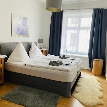 Apartament Quartier 76 *
